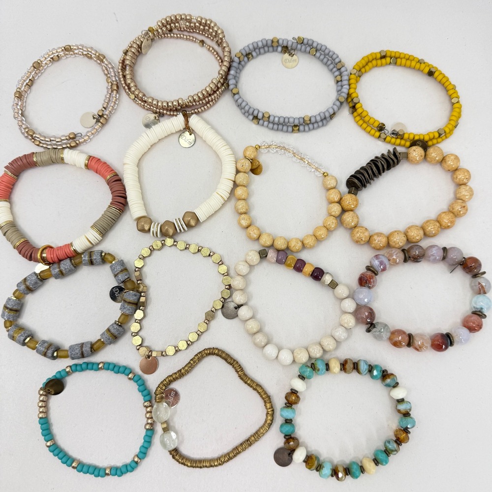 Set of 15 Beaded Stackable Bracelets Charm Boho Stone Colorful Marked‎